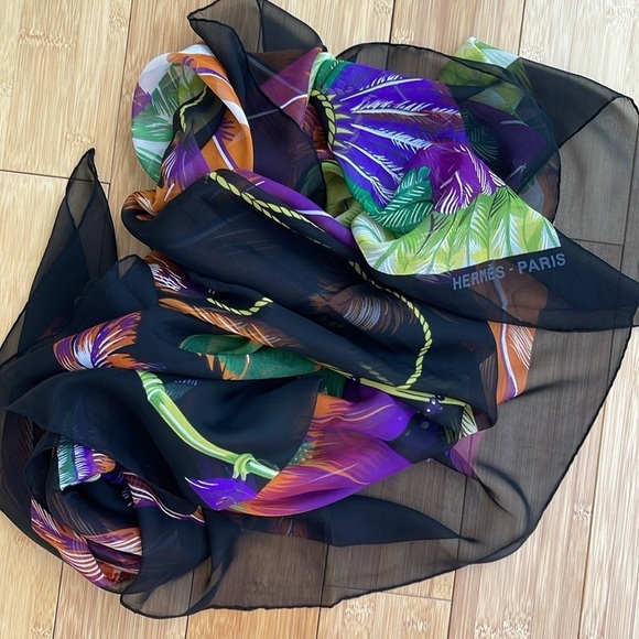 HERMES “Brazil” Sheer Silk Scarf Wrap 53 x 53 - Picture 4 of 4